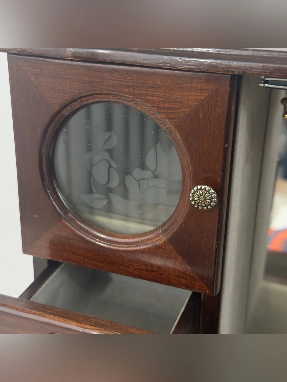 Wooden Heart-Drawer Jewelry Box with Mirrored Door - Dark Brown
